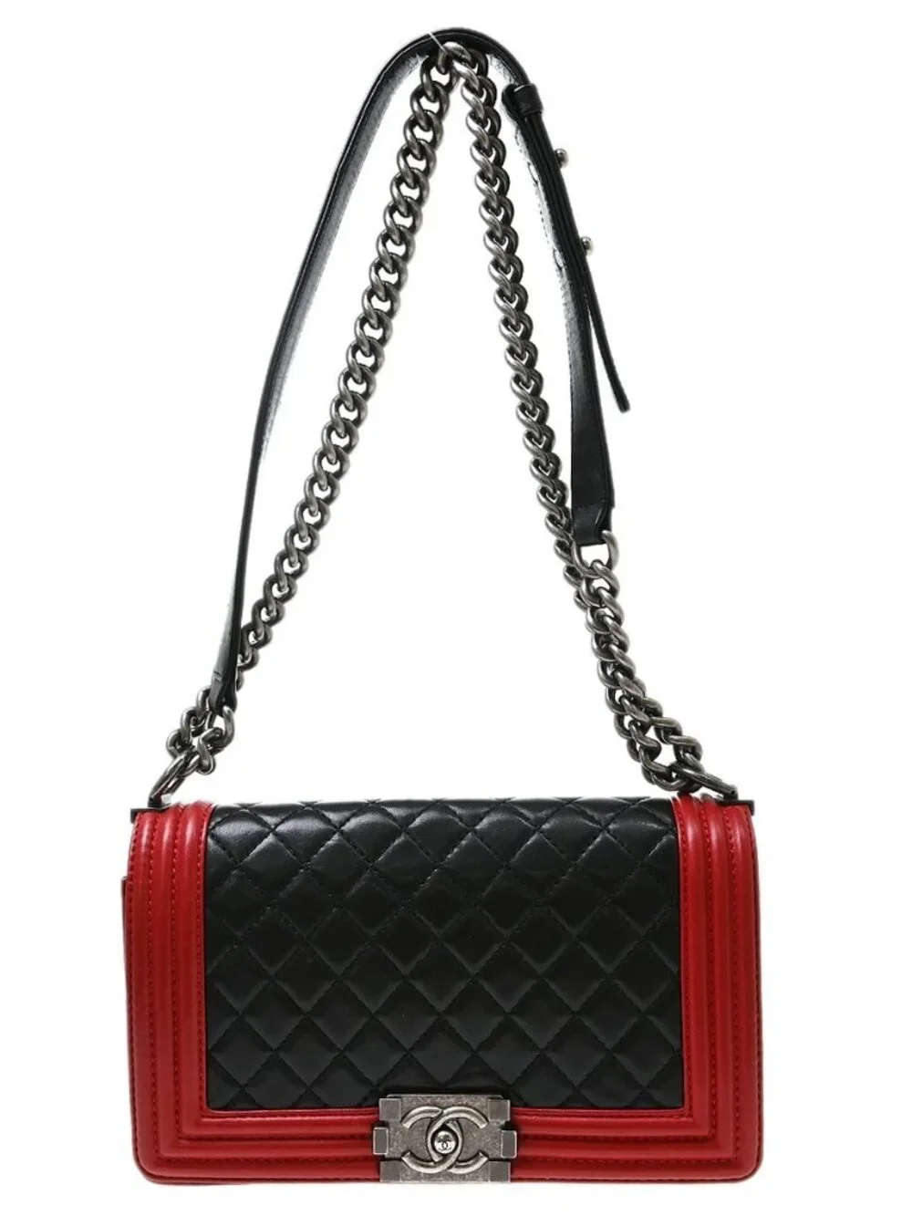 Best08 Boy Chanel Black Lambskin Medium Shoulder Bag KQ01810